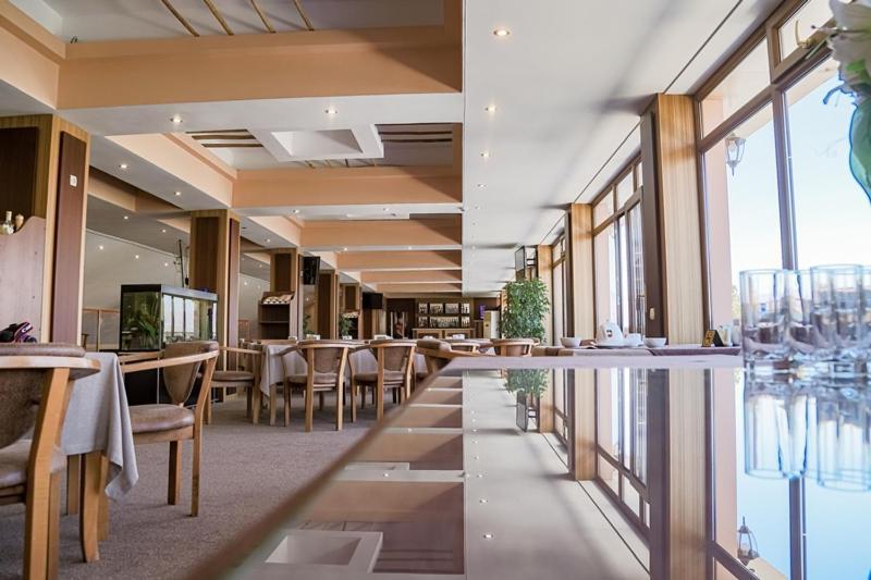 Avenue Park Hotel Yusufkhona 外观 照片