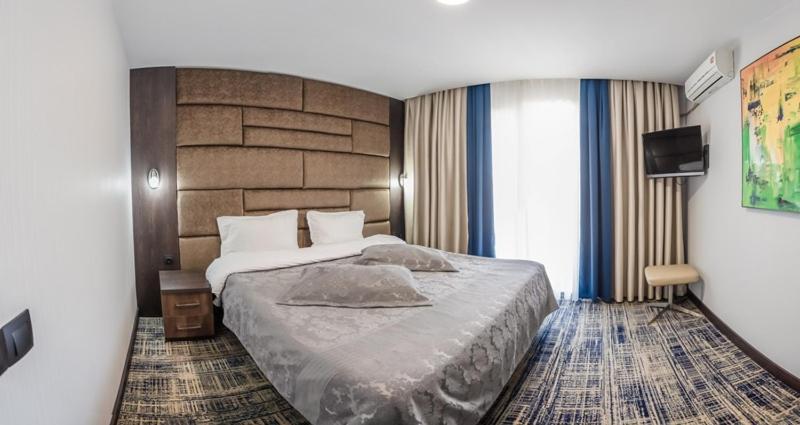 Avenue Park Hotel Yusufkhona 外观 照片